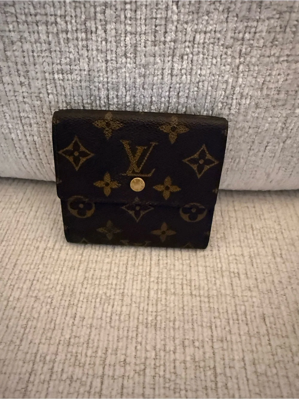 Louis Vuitton Monogram Compact Elise Wallet authenticated